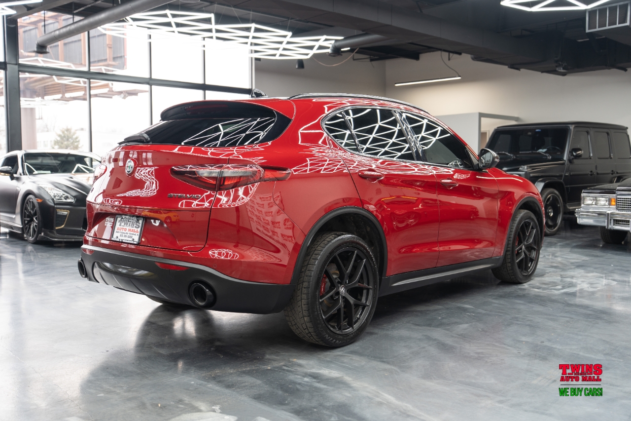 Alfa Romeo Stelvio AWD 2019