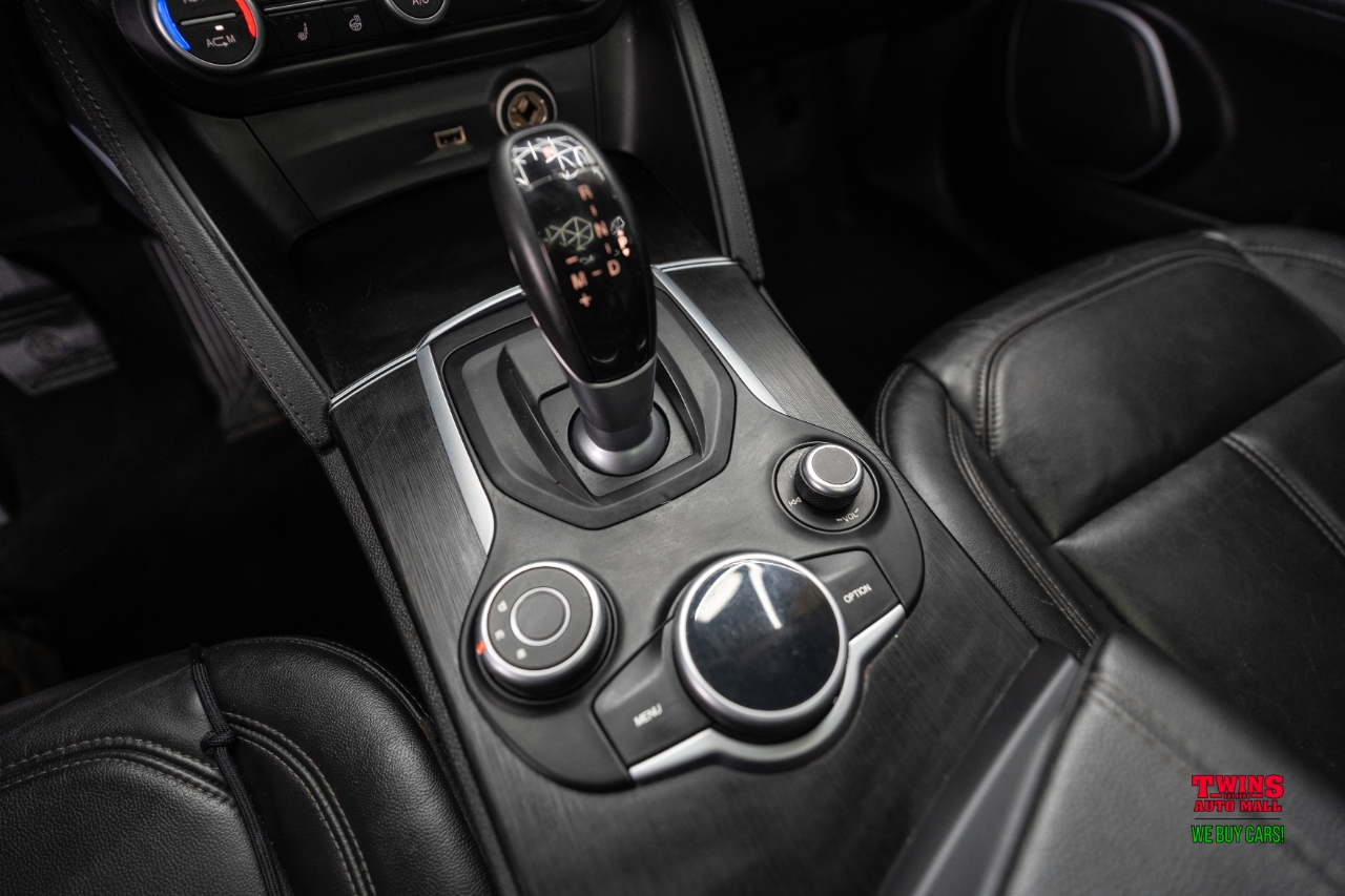 Alfa Romeo Stelvio AWD 2019