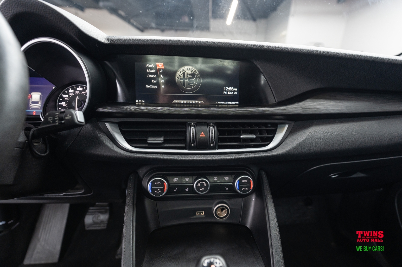 Alfa Romeo Stelvio AWD 2019