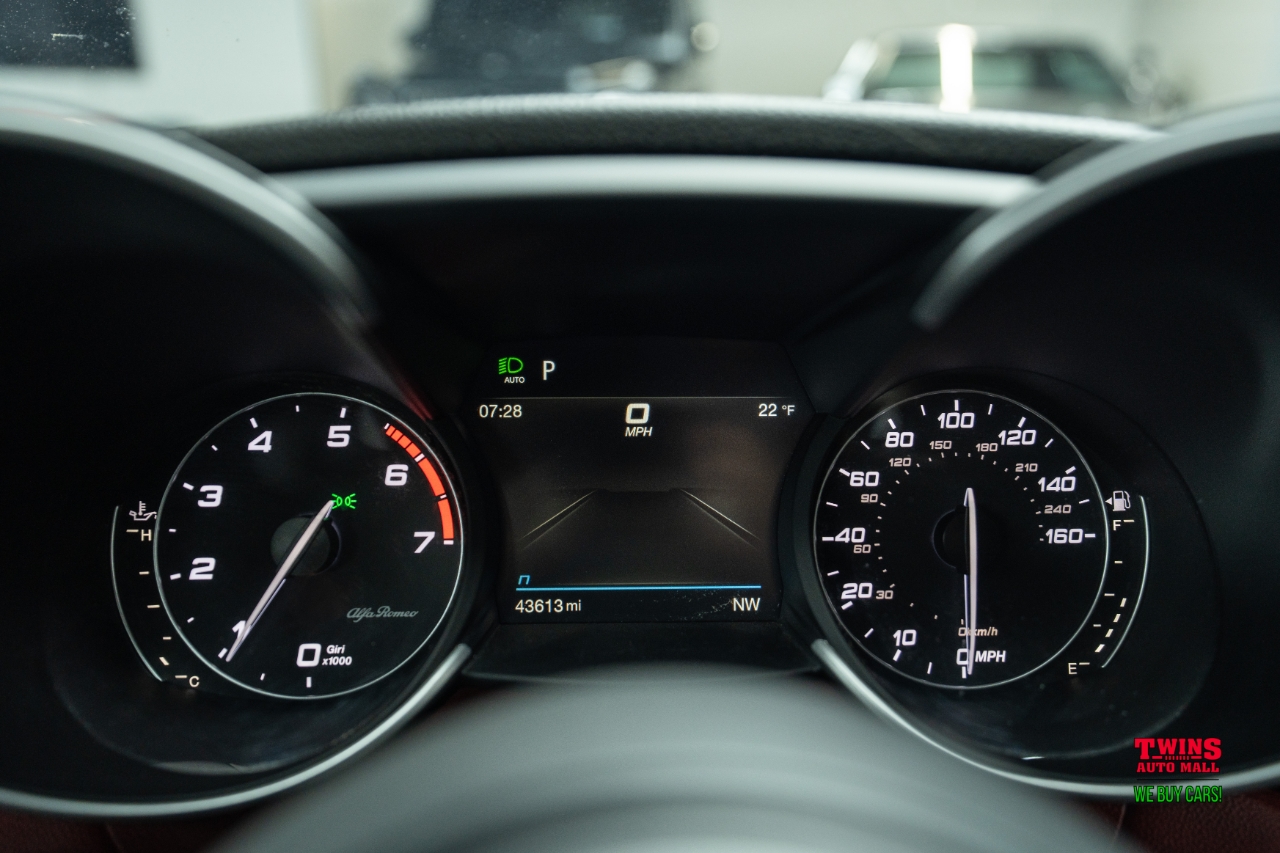 Alfa Romeo Giulia Sprint AWD 2021