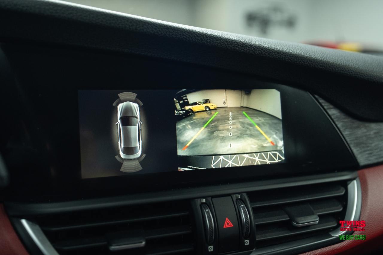 Alfa Romeo Giulia Sprint AWD 2021