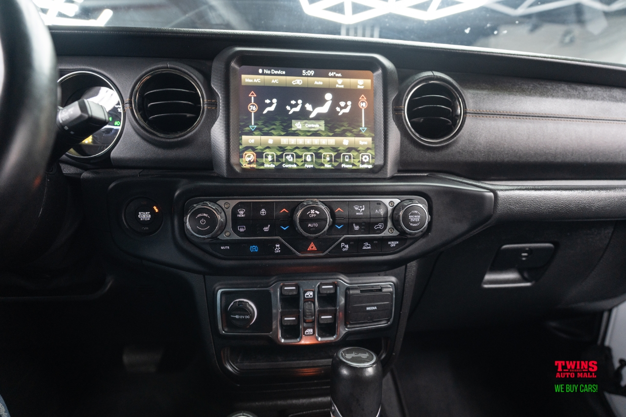 Jeep Wrangler 4xe Unlimited Sahara 2021