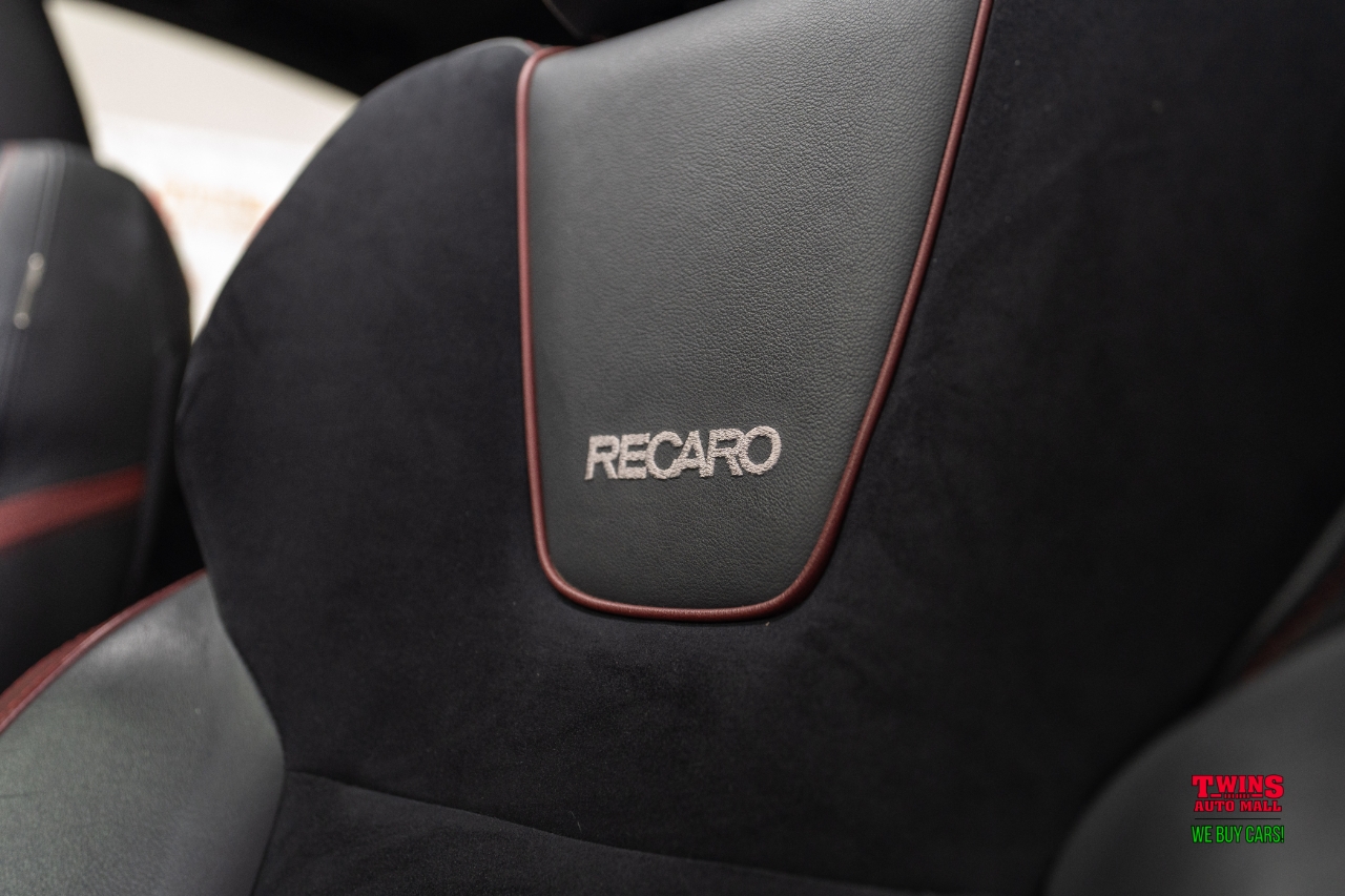 Subaru WRX STI Limited w/Wing 6M 2019