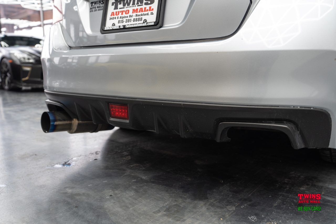 Subaru WRX STI Limited w/Wing 6M 2019