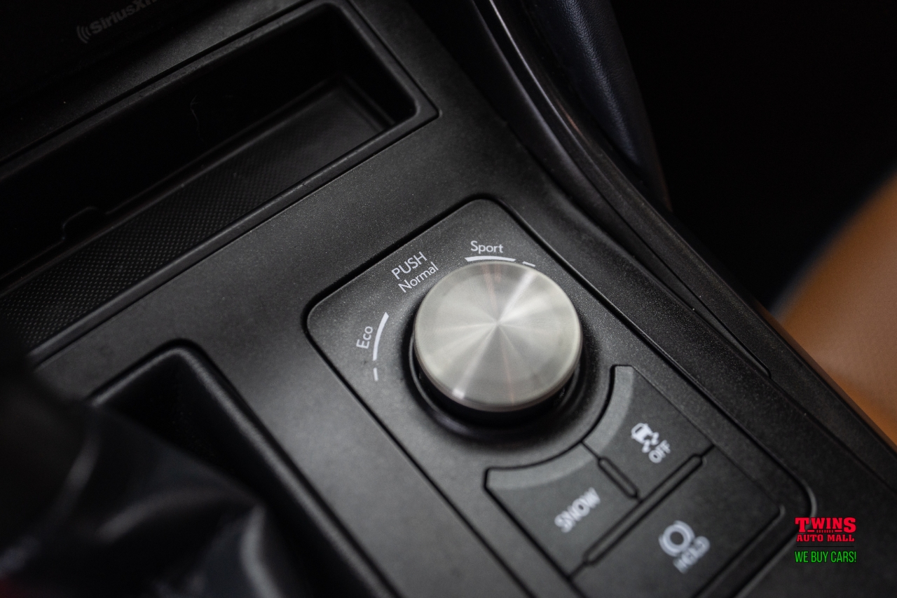 Lexus IS 350 AWD 2021