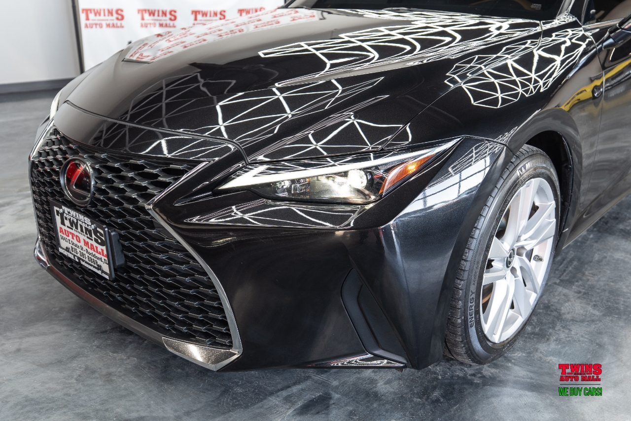 Lexus IS 350 AWD 2021