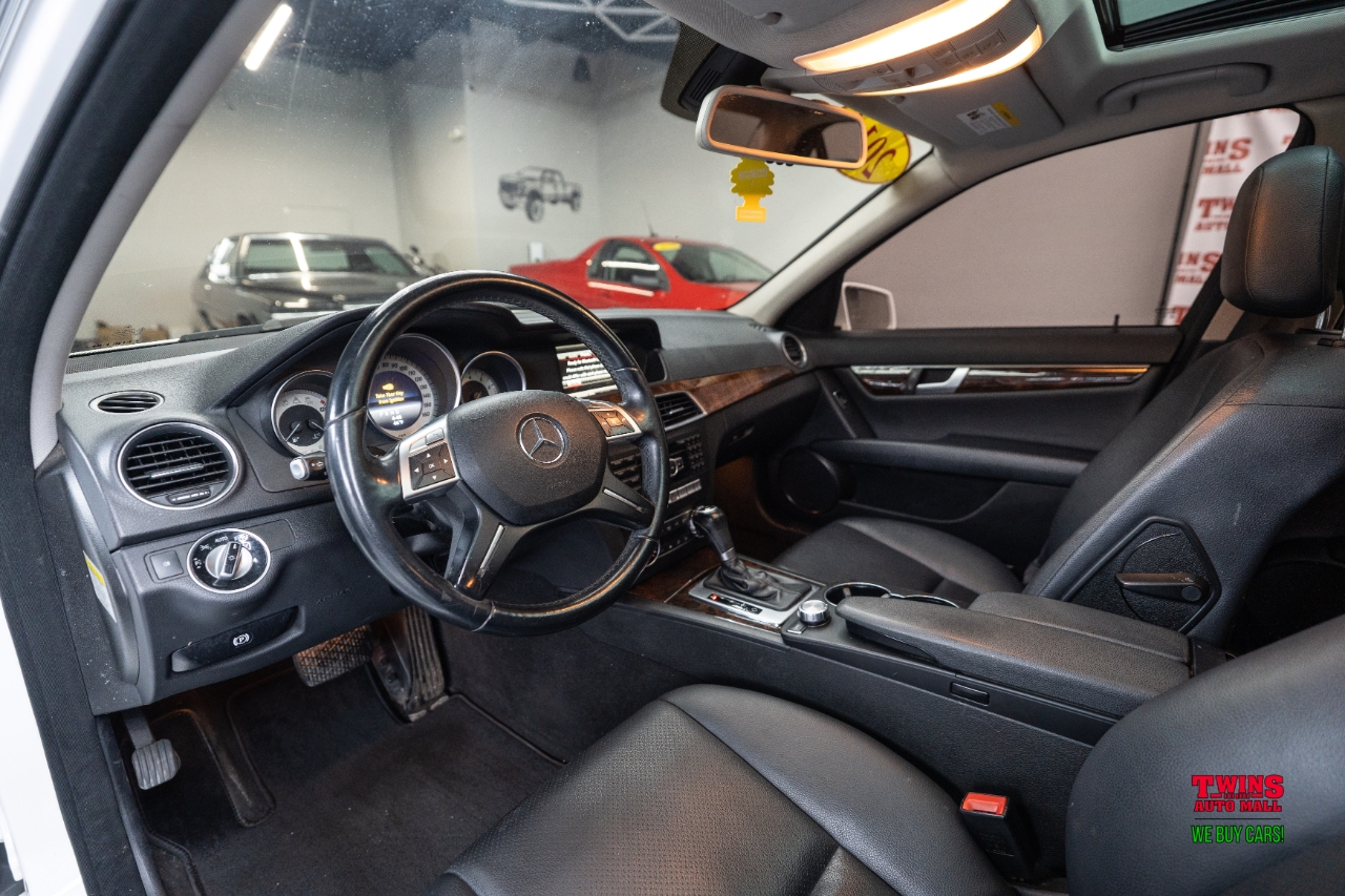 Mercedes-Benz C-Class C300 4MATIC Sport Sedan 2014