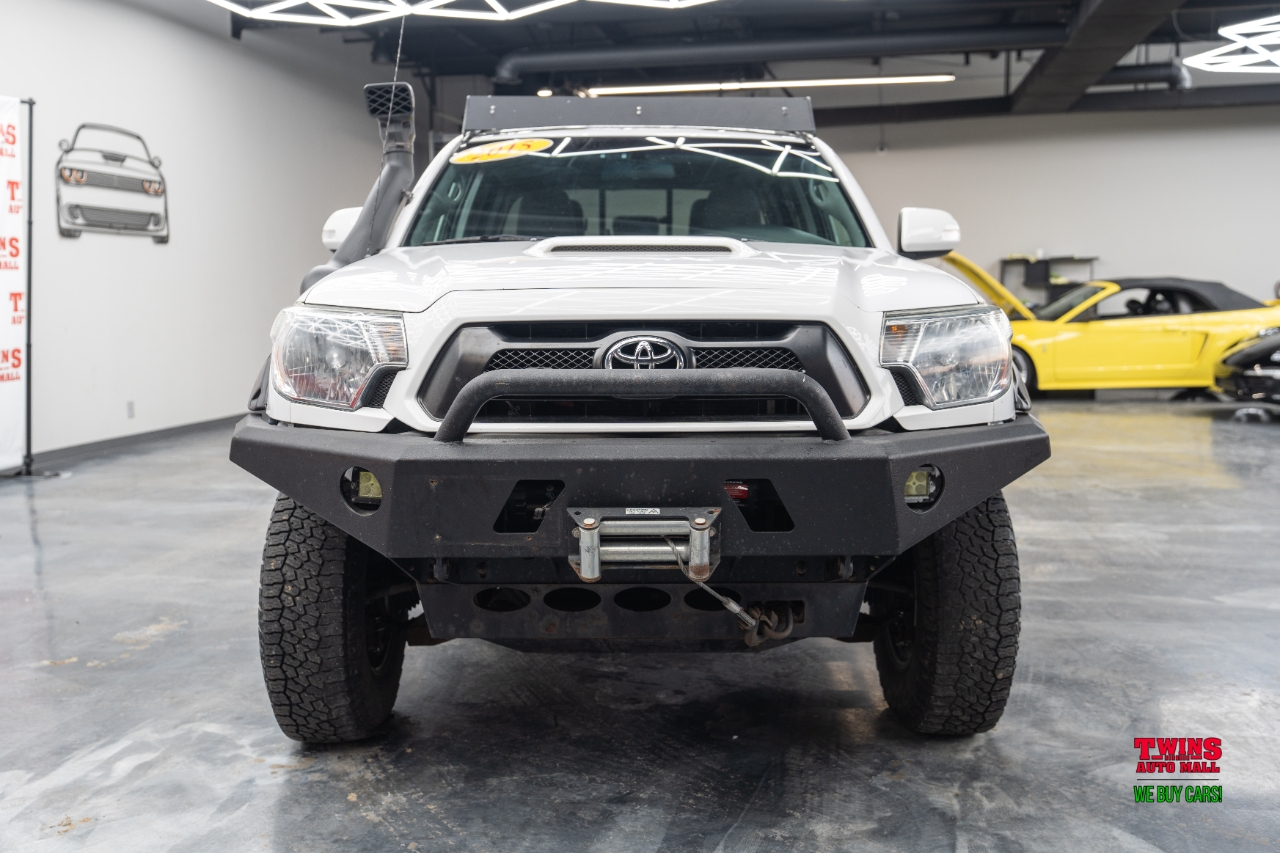 Toyota Tacoma Double Cab V6 6MT 4WD 2015