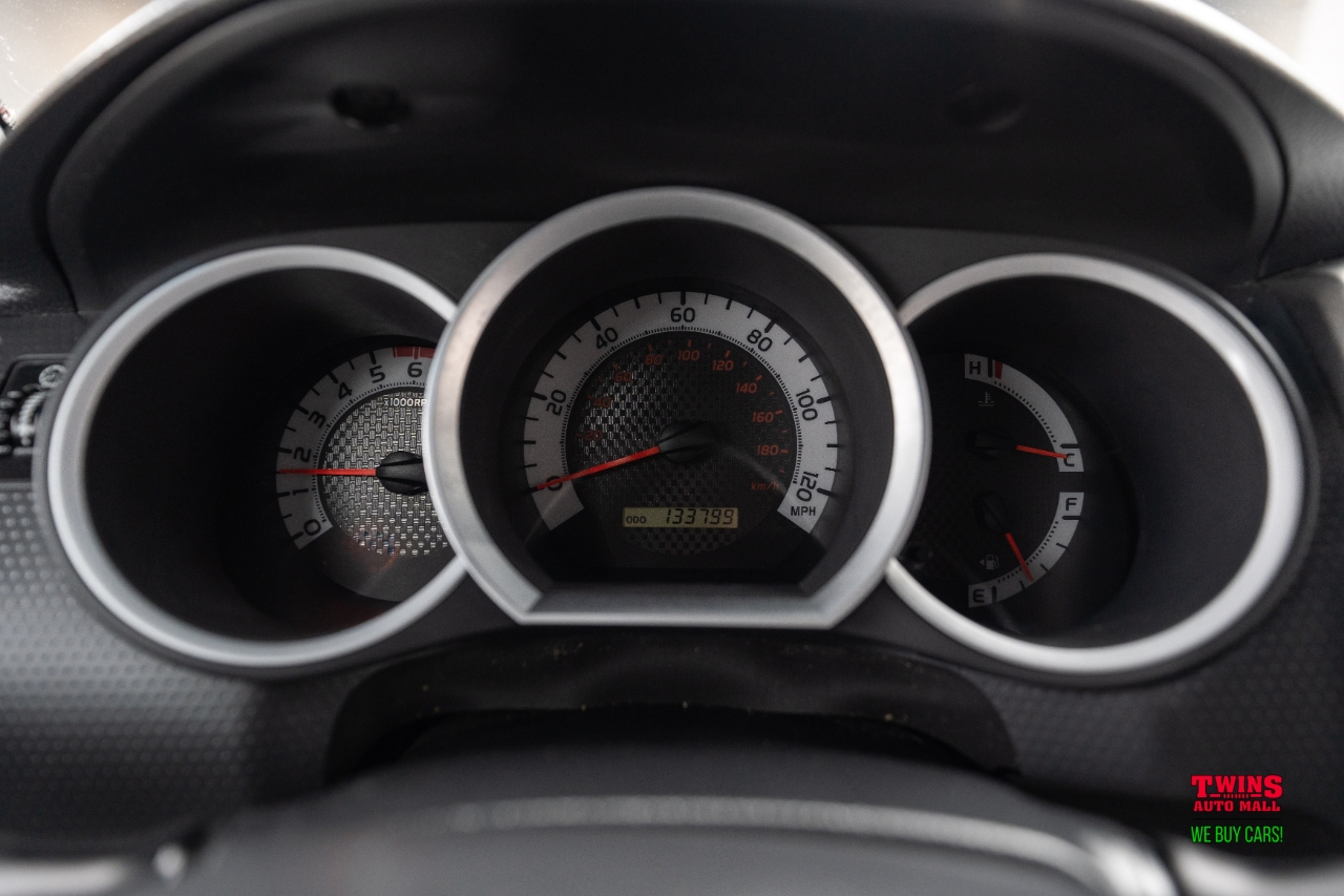 Toyota Tacoma Double Cab V6 6MT 4WD 2015