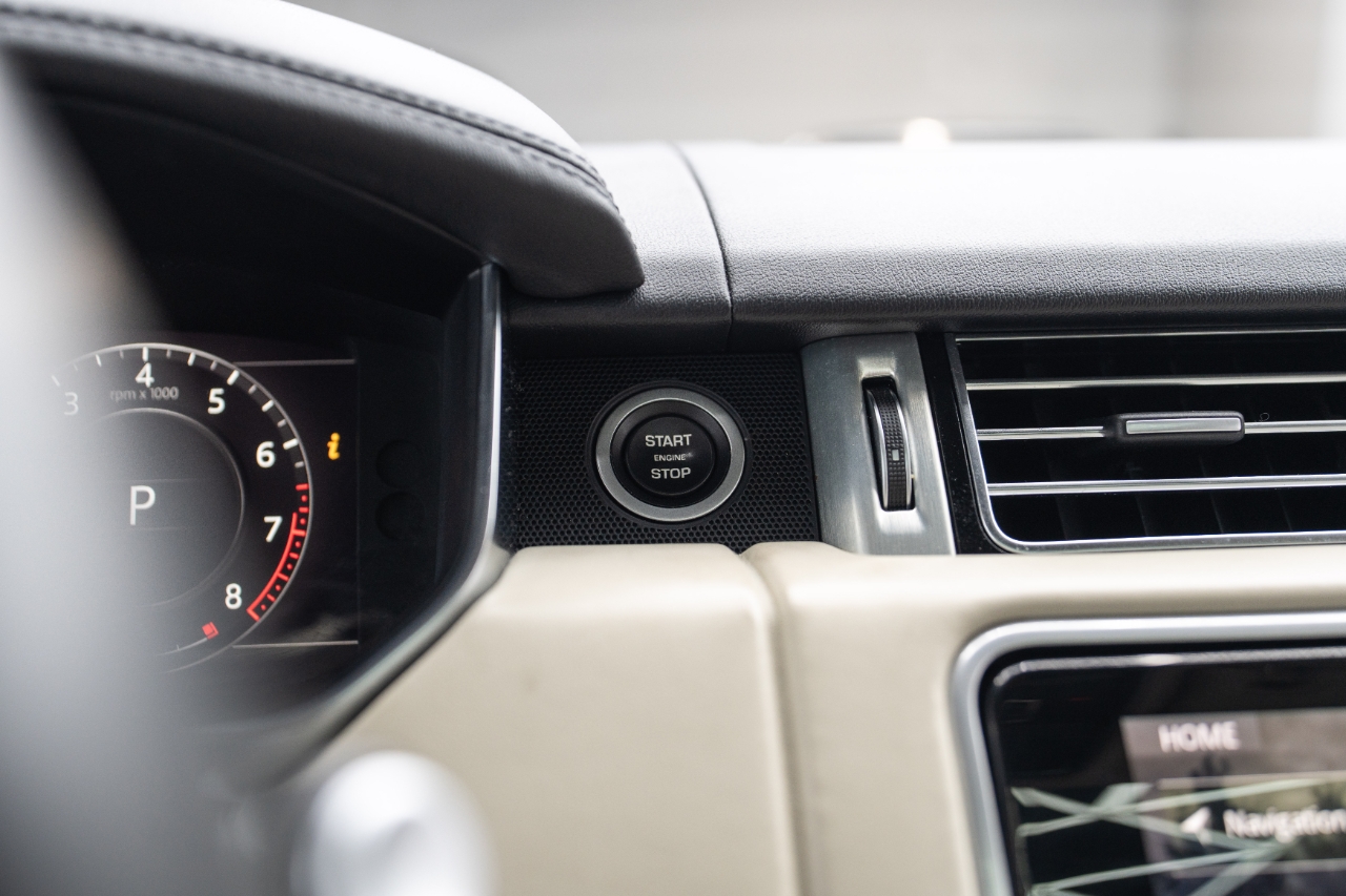 Land Rover Range Rover HSE 2019