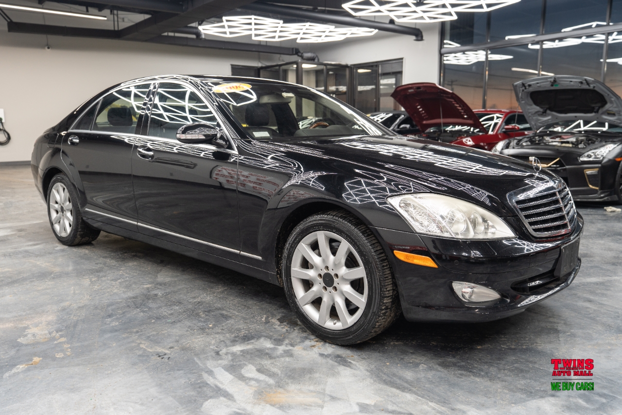 Mercedes-Benz S-Class S550 2008