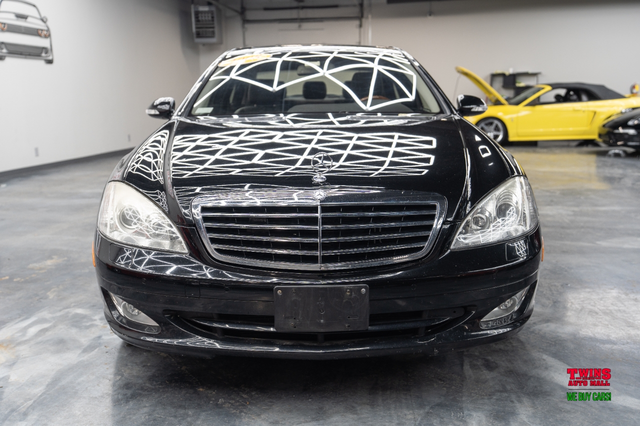 Mercedes-Benz S-Class S550 2008