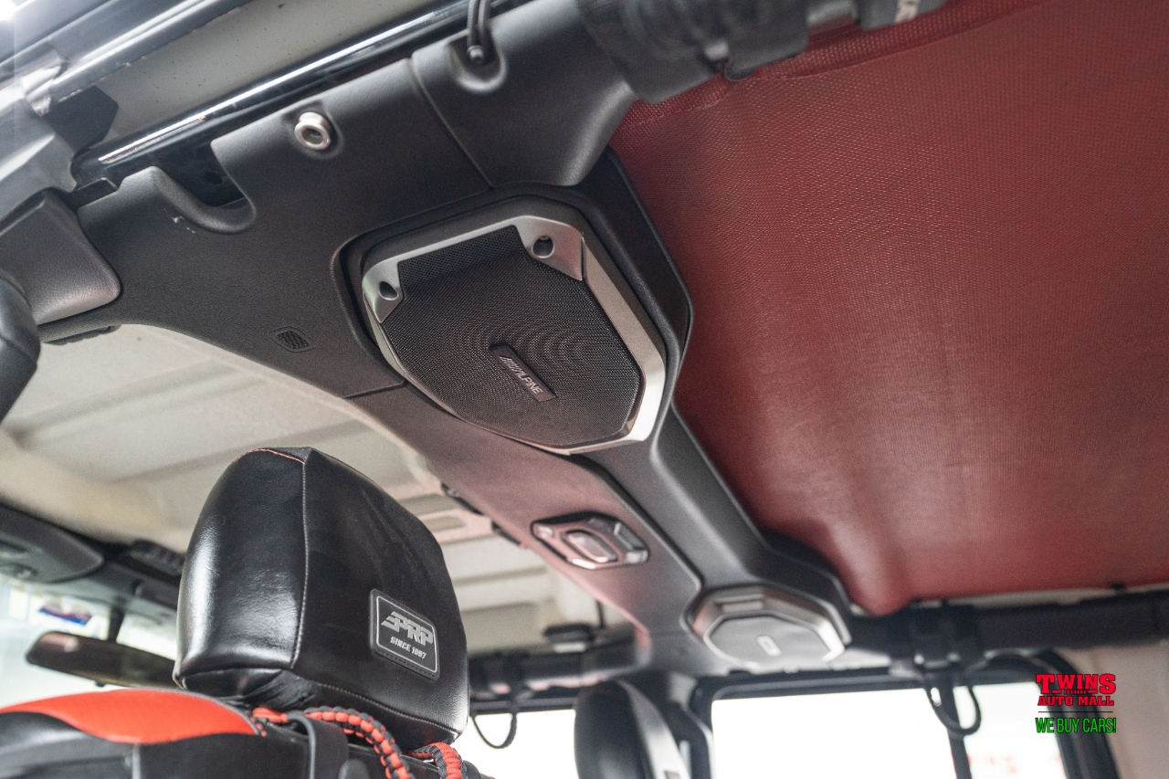 Jeep Wrangler Unlimited Willys 2020