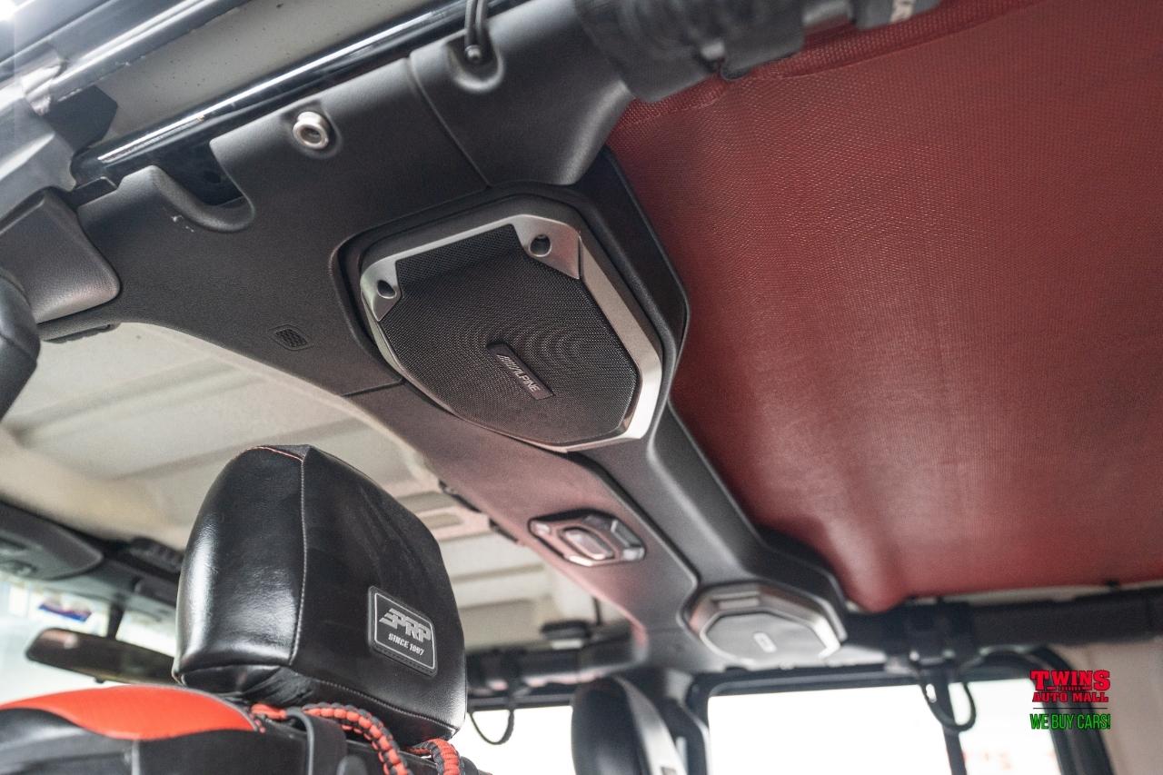 Jeep Wrangler Unlimited Willys 2020