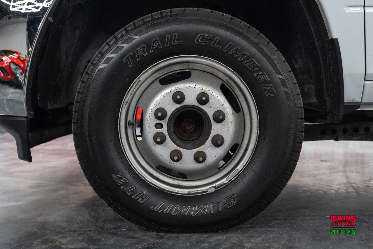 RAM 3500 Tradesman Crew Cab 4WD DRW 2023