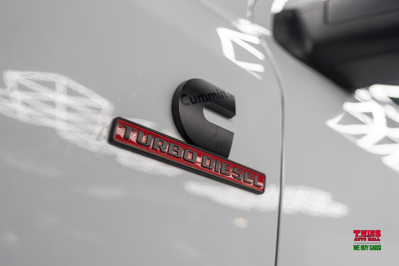 RAM 3500 Tradesman Crew Cab 4WD DRW 2023