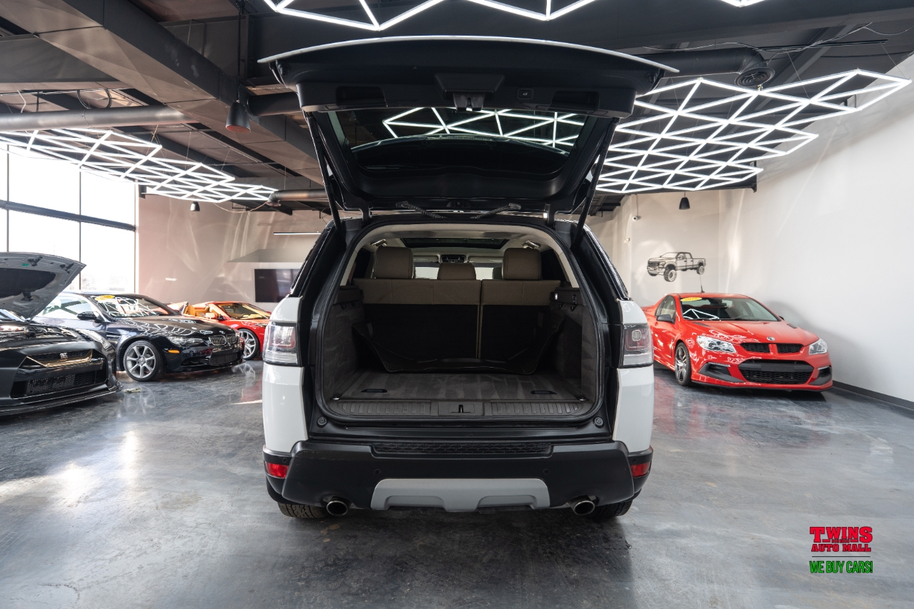 Land Rover Range Rover Sport 3.0L V6 Supercharged SE 2014