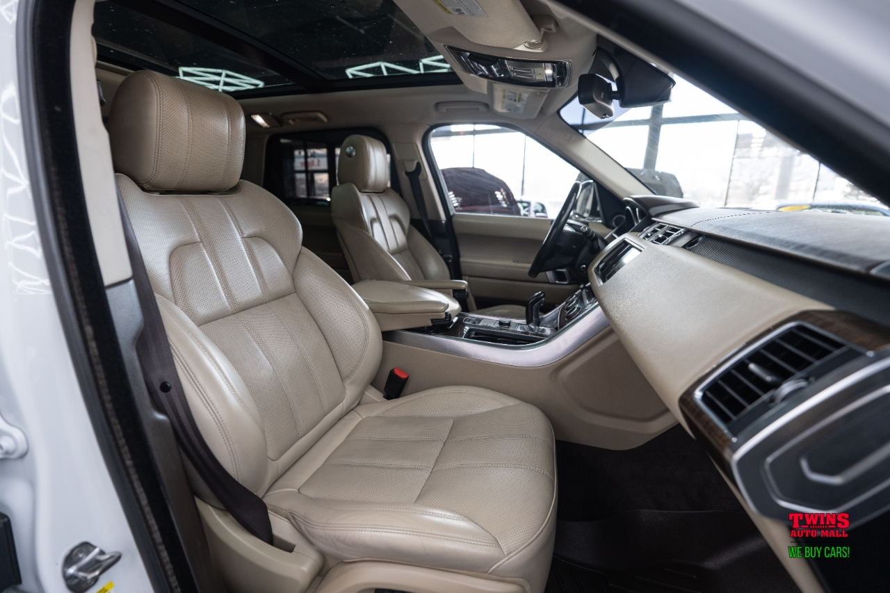 Land Rover Range Rover Sport 3.0L V6 Supercharged SE 2014