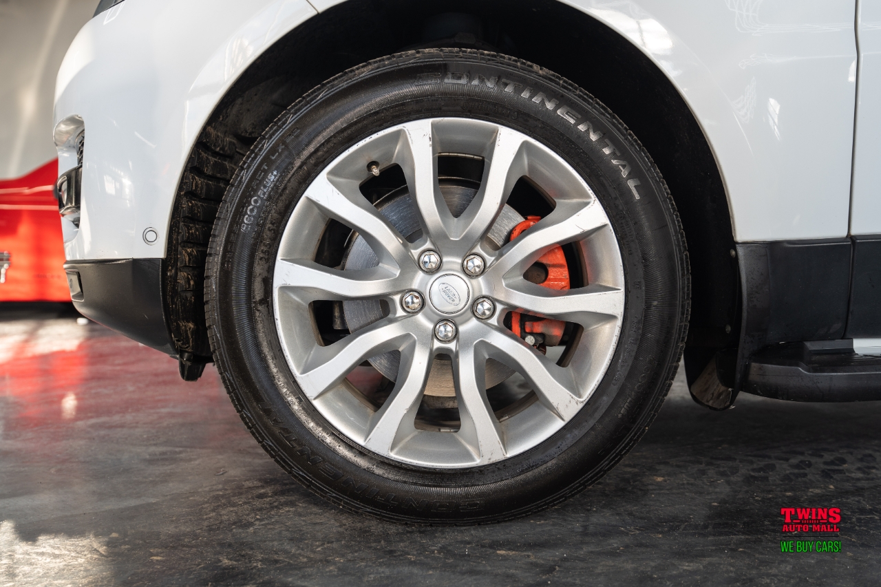 Land Rover Range Rover Sport 3.0L V6 Supercharged SE 2014
