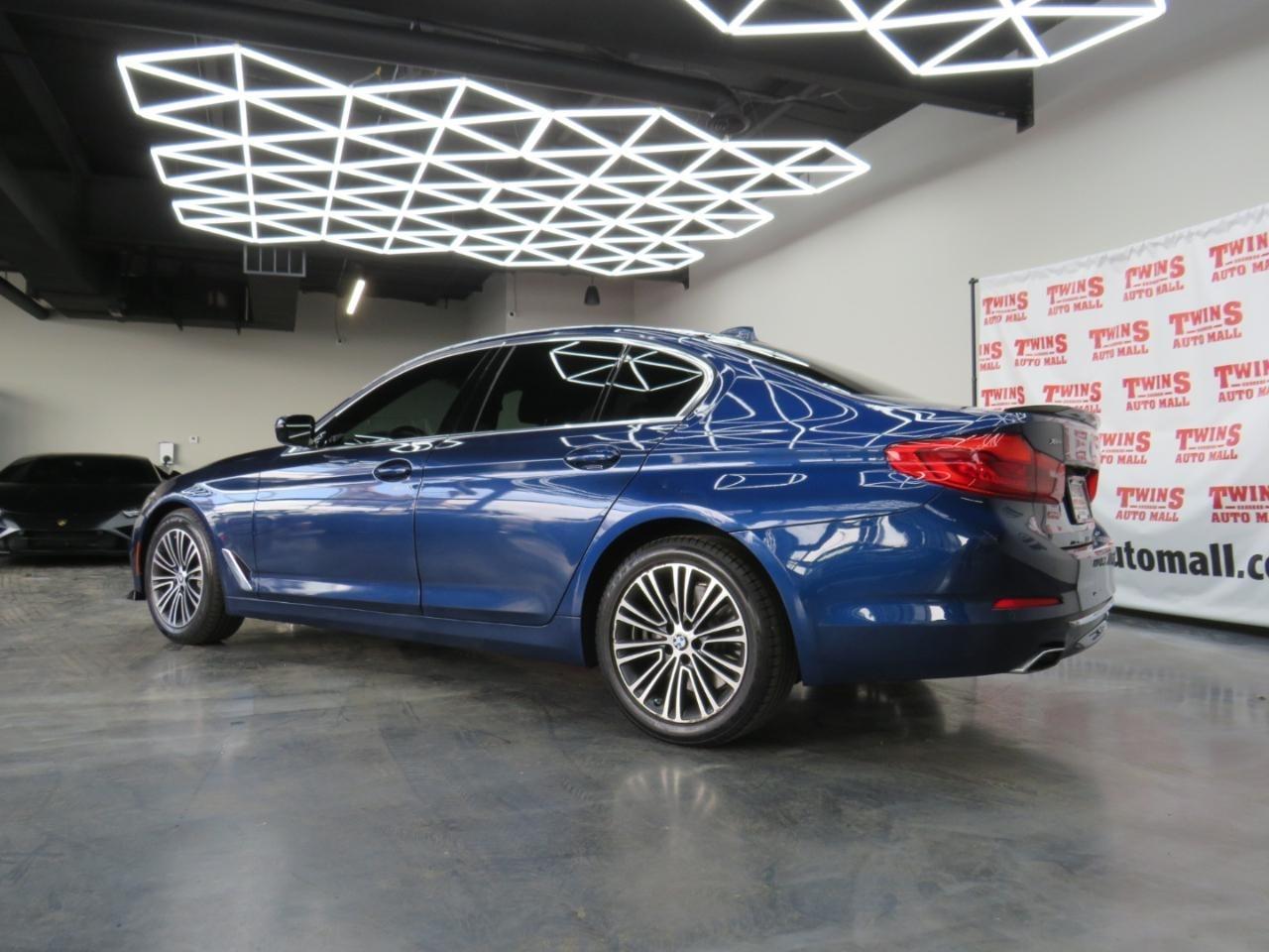 BMW 5-Series 540i xDrive 2020