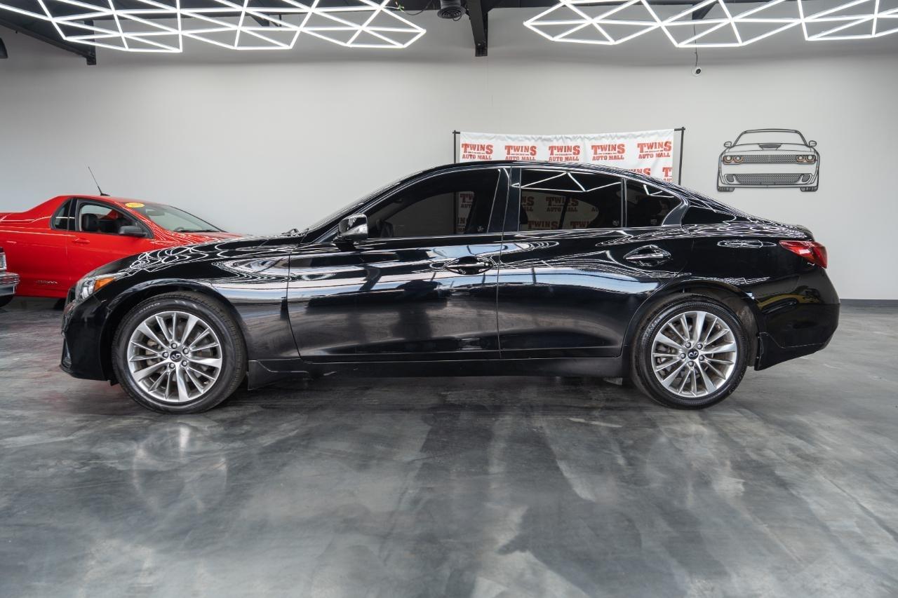 Infiniti Q50 3.0t LUXE AWD 2021
