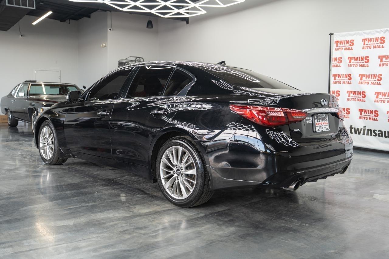 Infiniti Q50 3.0t LUXE AWD 2021