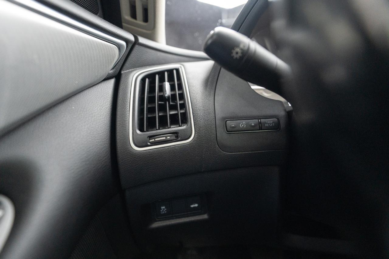 Infiniti Q50 3.0t LUXE AWD 2021