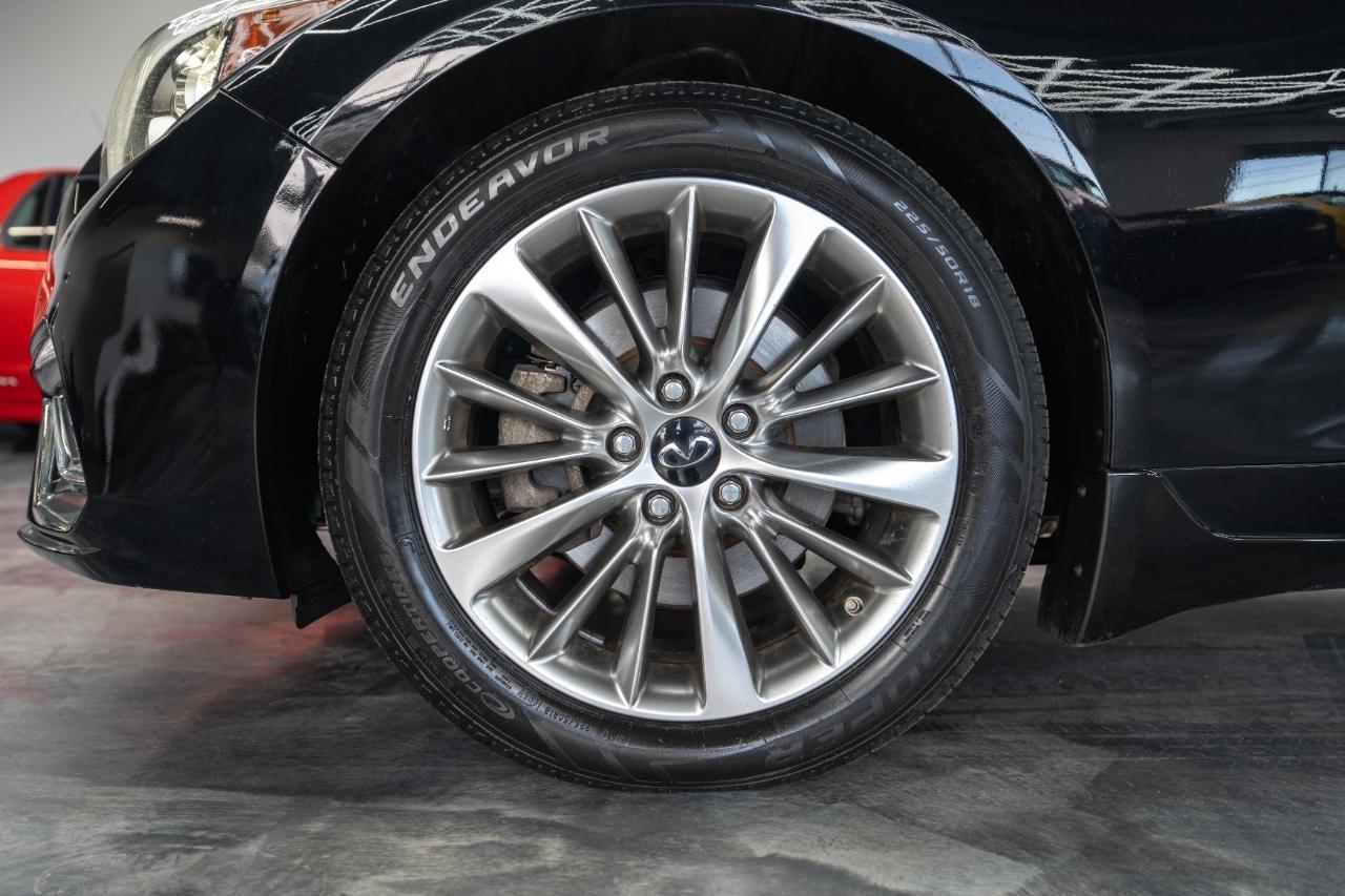 Infiniti Q50 3.0t LUXE AWD 2021