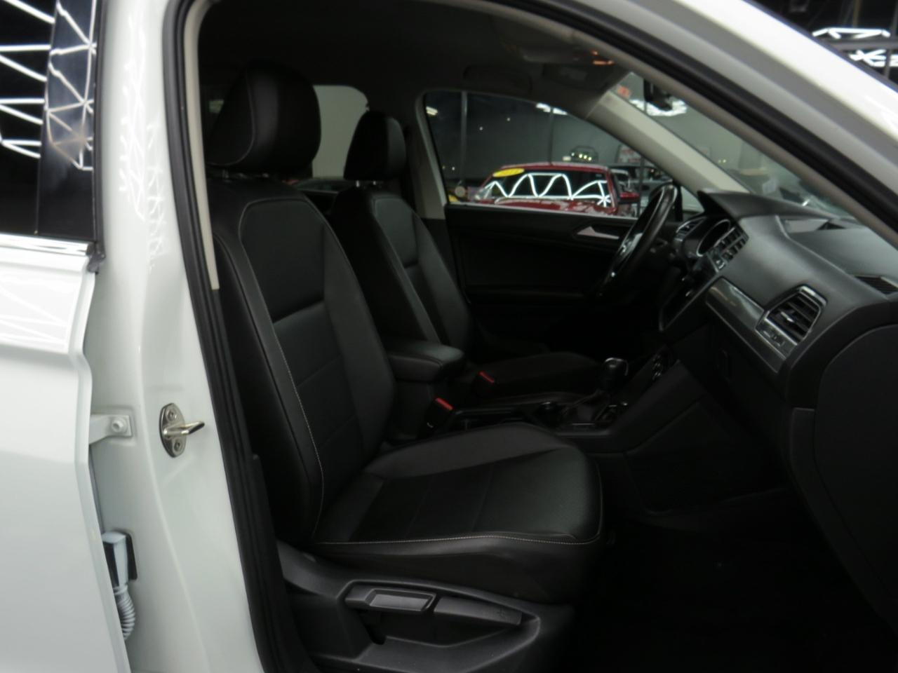 Volkswagen Tiguan SE 4Motion 2021