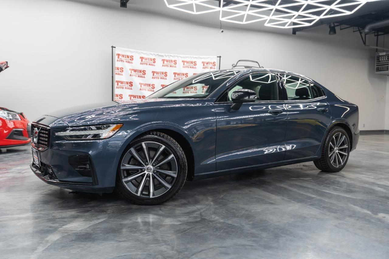 Volvo S60 B5 Momentum AWD 2022