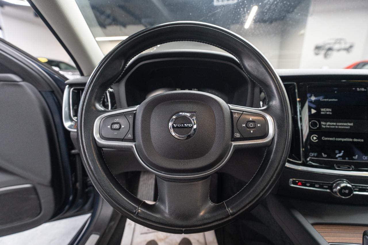 Volvo S60 B5 Momentum AWD 2022