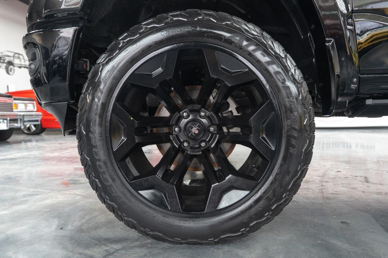 RAM 1500 Big Horn Crew Cab SWB 4WD 2021