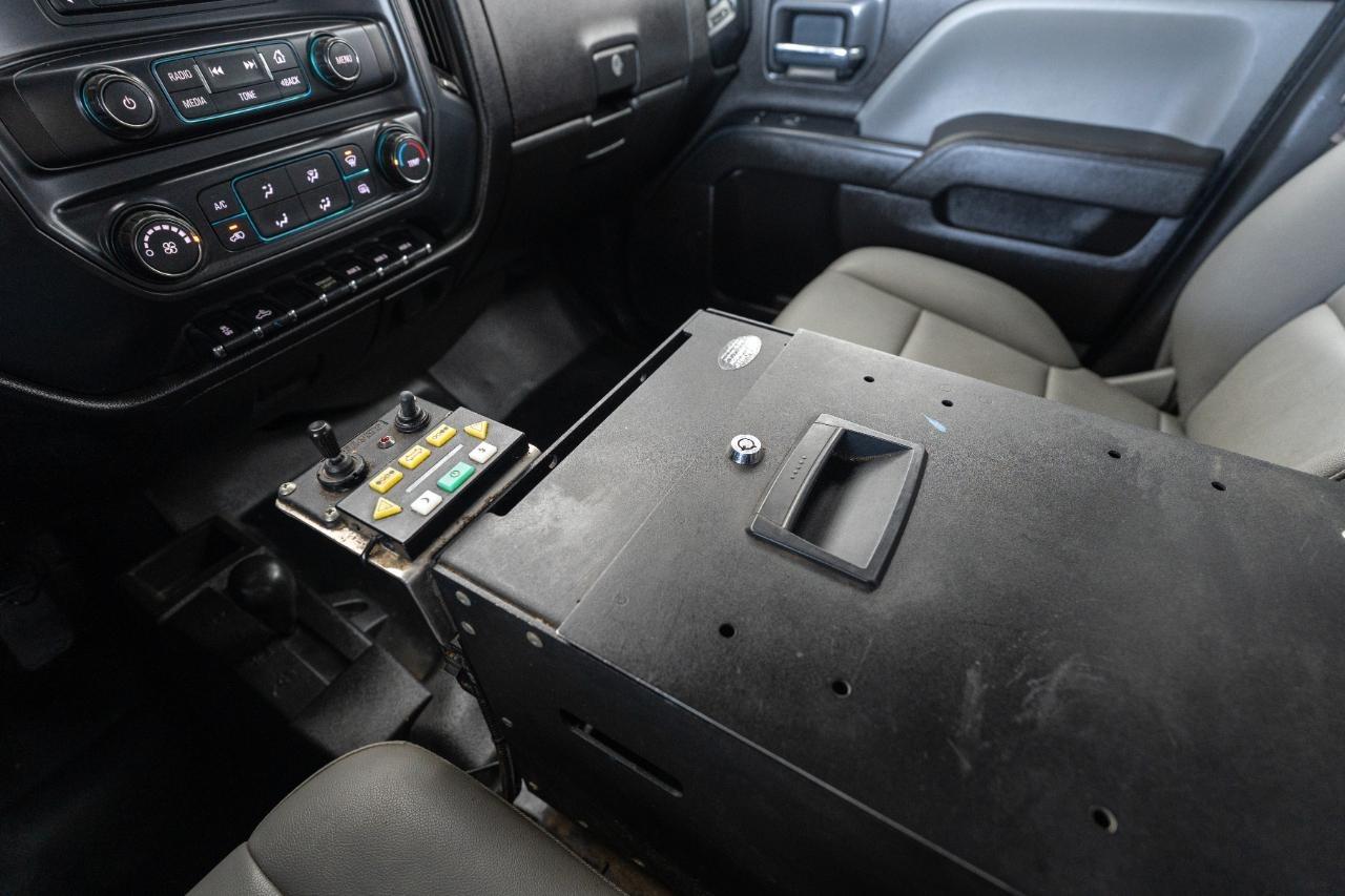 Chevrolet Silverado 2500HD Work Truck Double Cab 4WD 2017