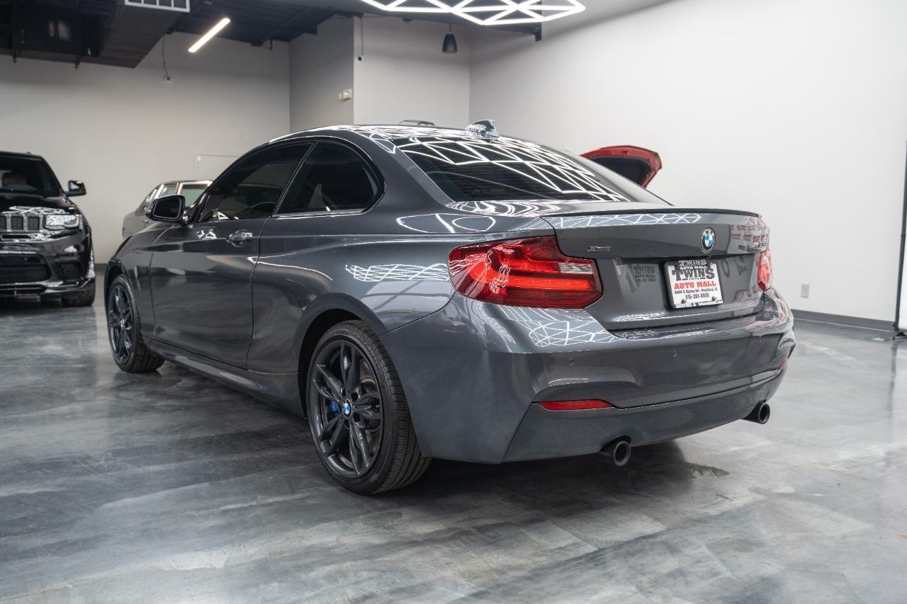 BMW 2-Series M235i xDrive Coupe 2016
