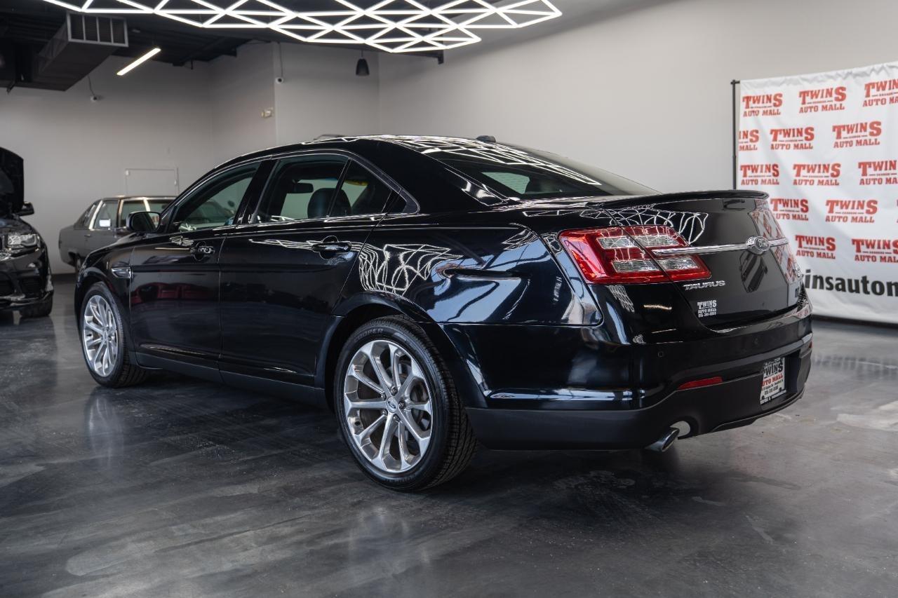 Ford Taurus Limited AWD 2018