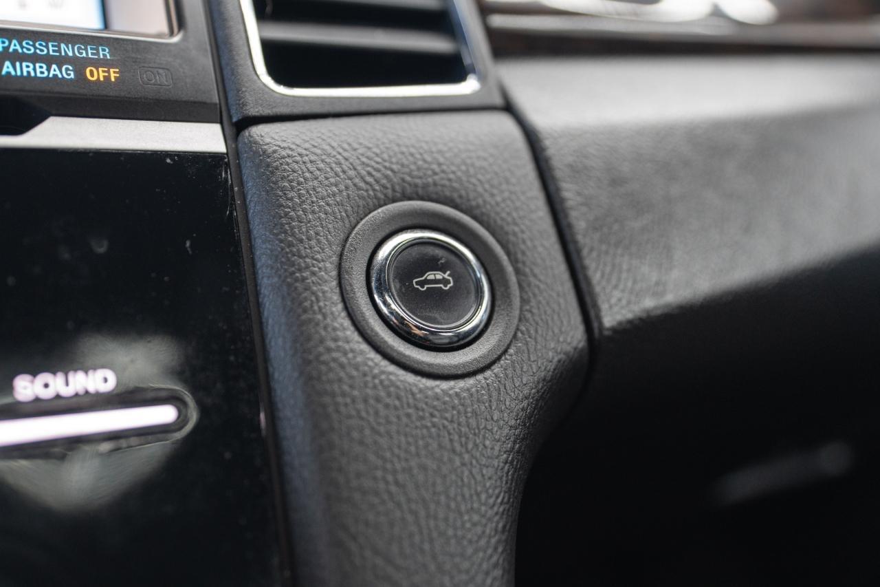 Ford Taurus Limited AWD 2018