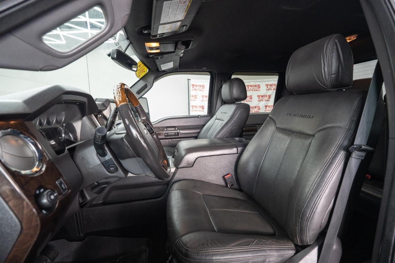 Ford F-350 SD Lariat Crew Cab 4WD 2015