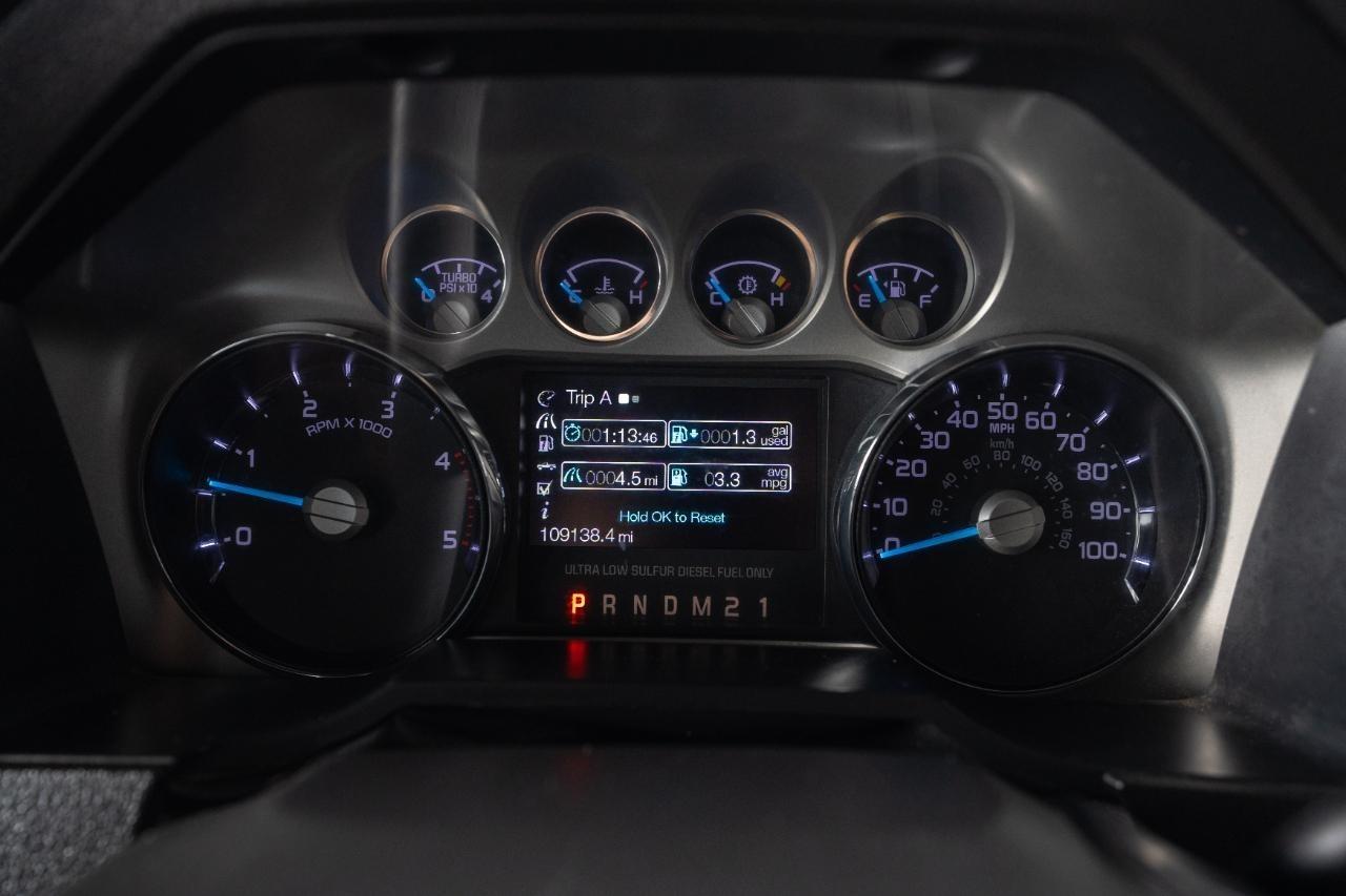 Ford F-350 SD Lariat Crew Cab 4WD 2015