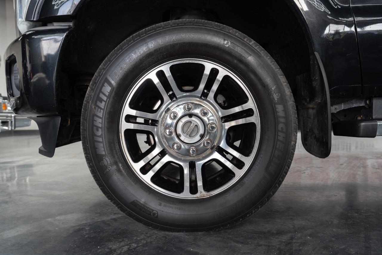 Ford F-350 SD Lariat Crew Cab 4WD 2015