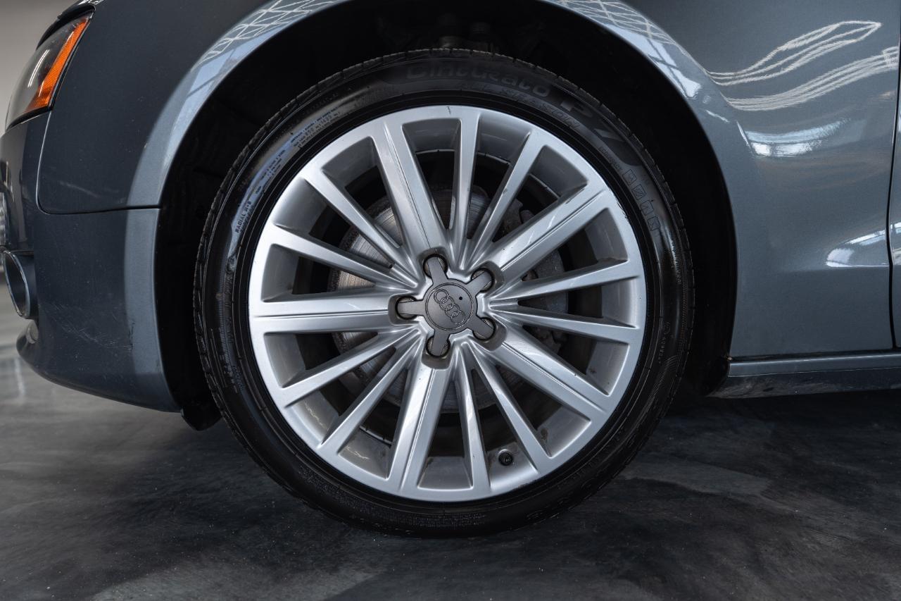 Audi A5 Cabriolet 2.0T quattro Tiptronic 2012