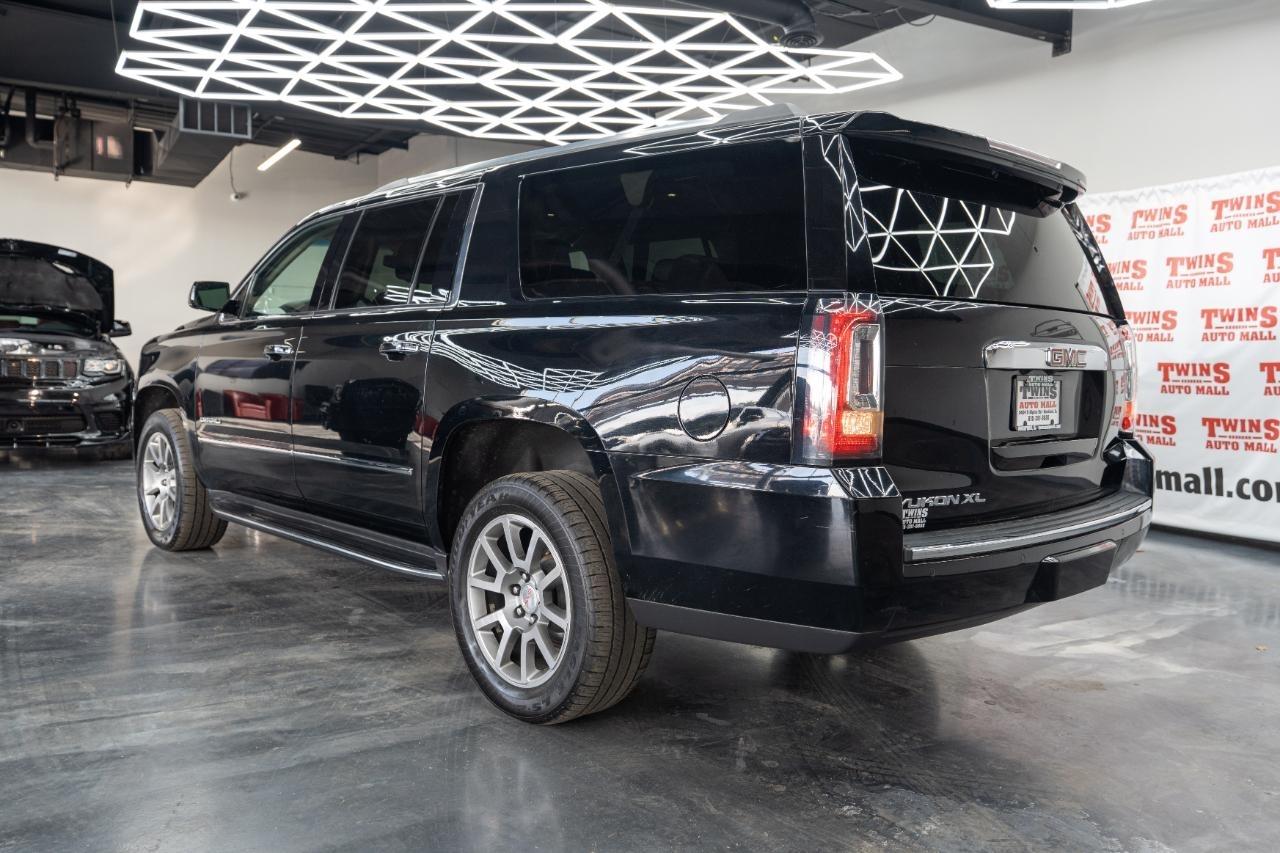 GMC Yukon XL Denali 4WD 2020