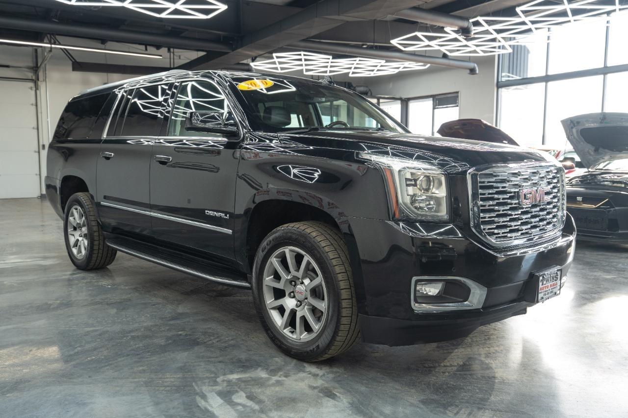 GMC Yukon XL Denali 4WD 2020