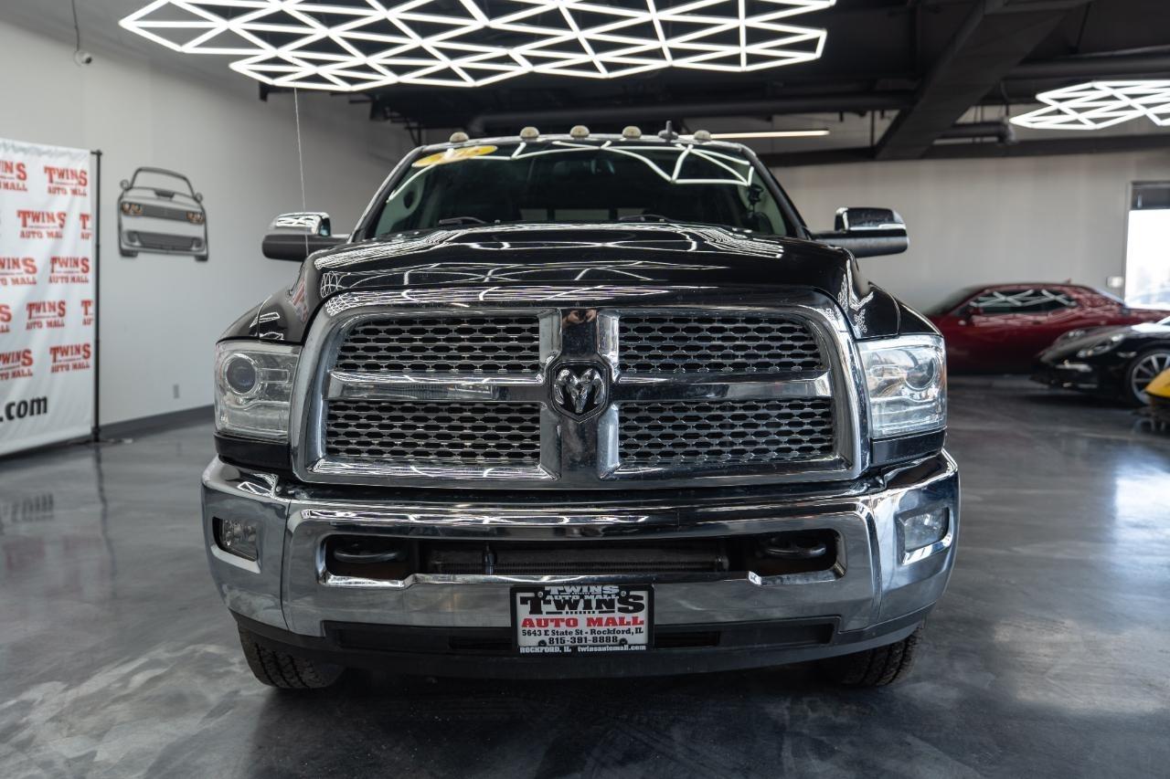 RAM 3500 Laramie Mega Cab 4WD DRW 2015