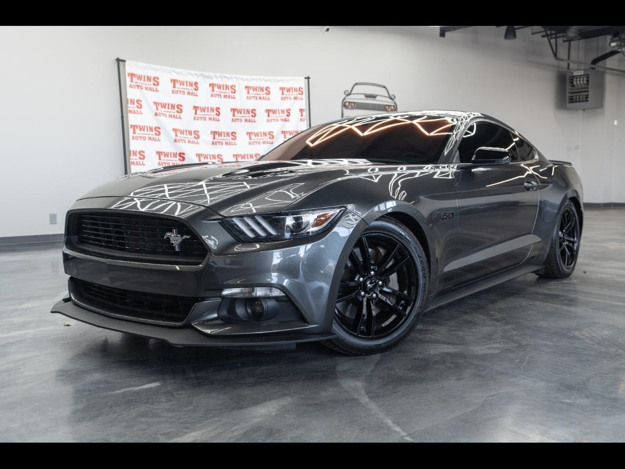 Ford Mustang GT Premium Coupe 2016