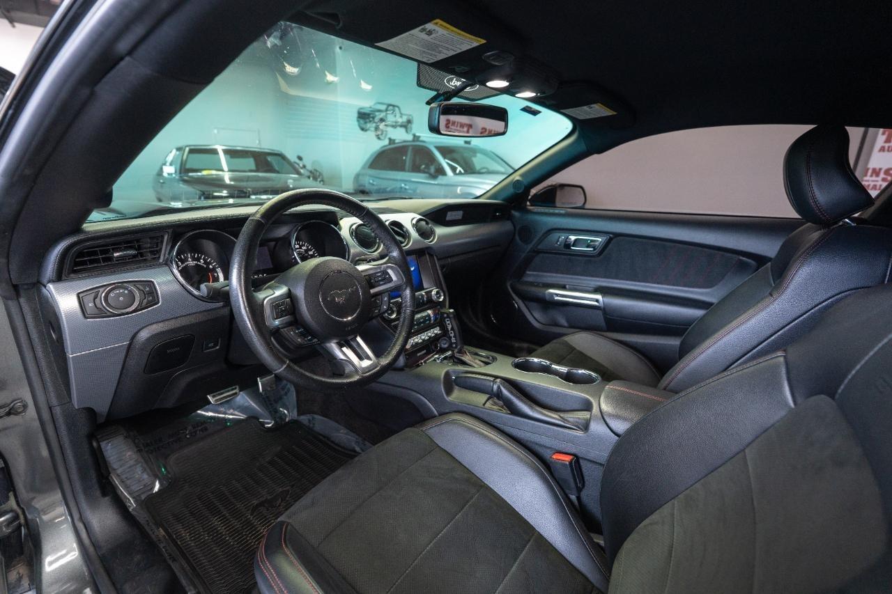 Ford Mustang GT Premium Coupe 2016