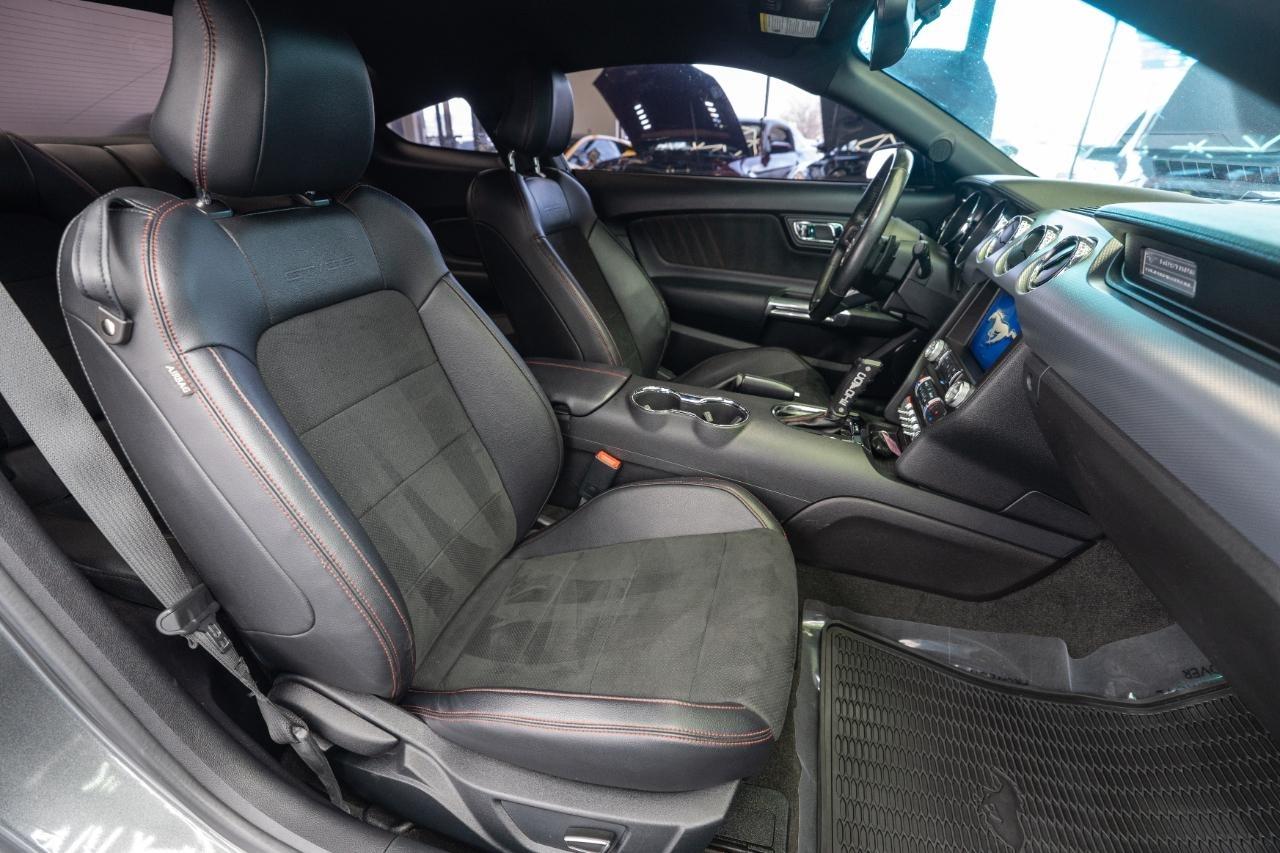 Ford Mustang GT Premium Coupe 2016