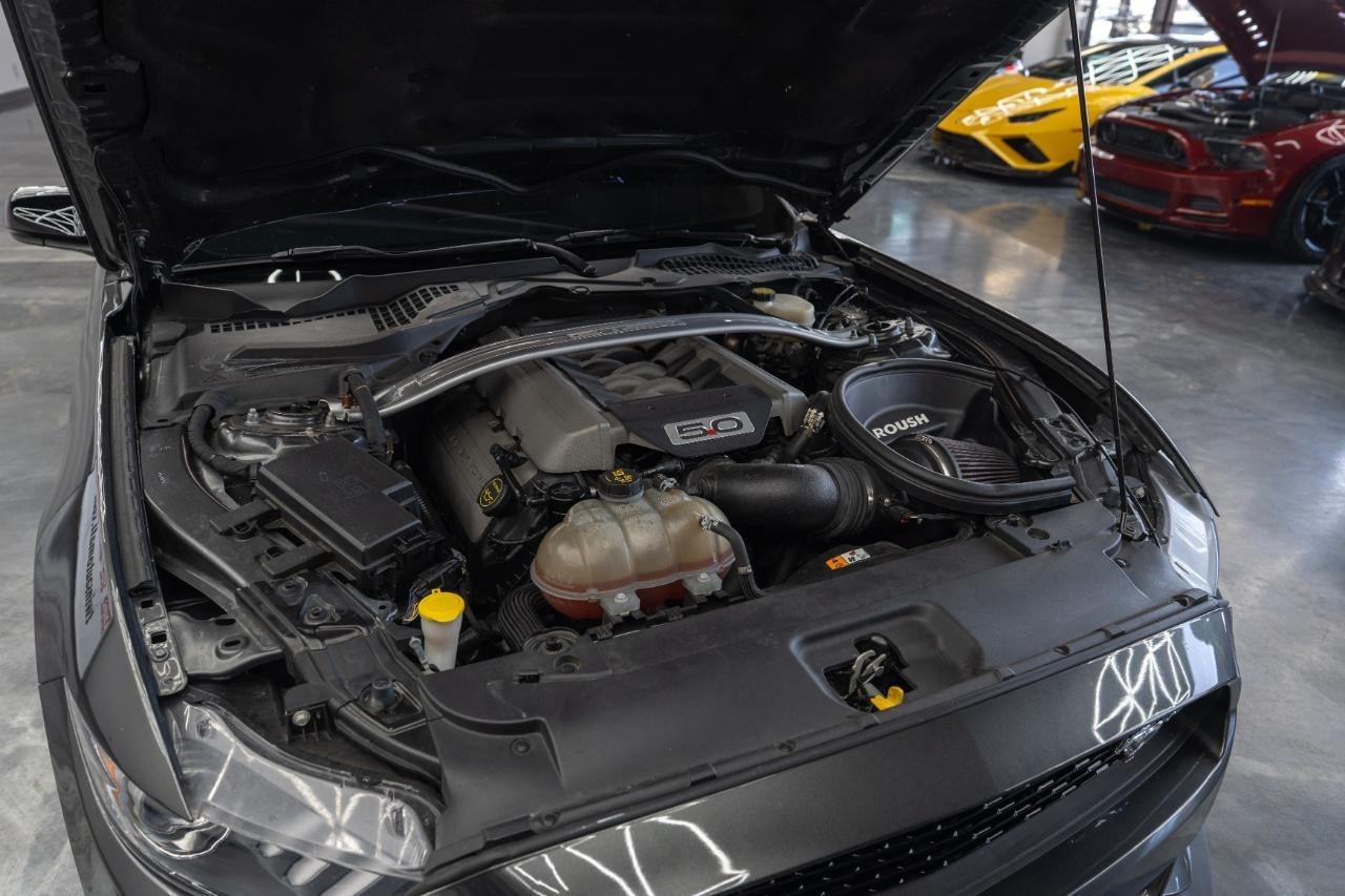 Ford Mustang GT Premium Coupe 2016