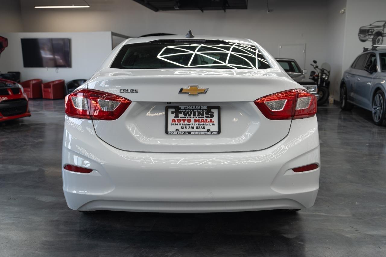 Chevrolet Cruze LS Auto 2016