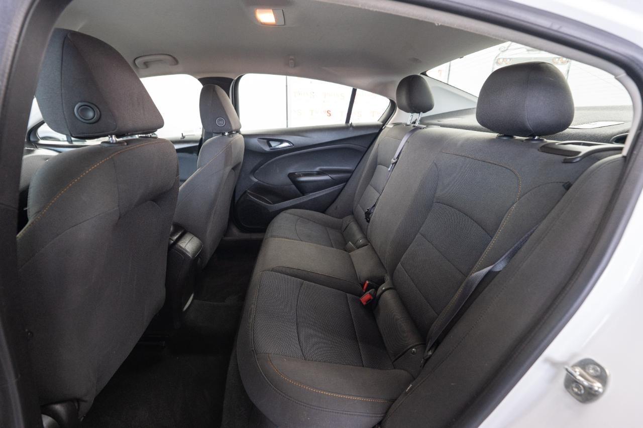 Chevrolet Cruze LS Auto 2016