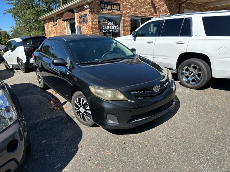2011 Toyota Corolla 4dr Sedan LE 4-Spd Auto